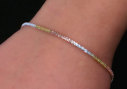 Náramok strieborný, 3 color daisy chain